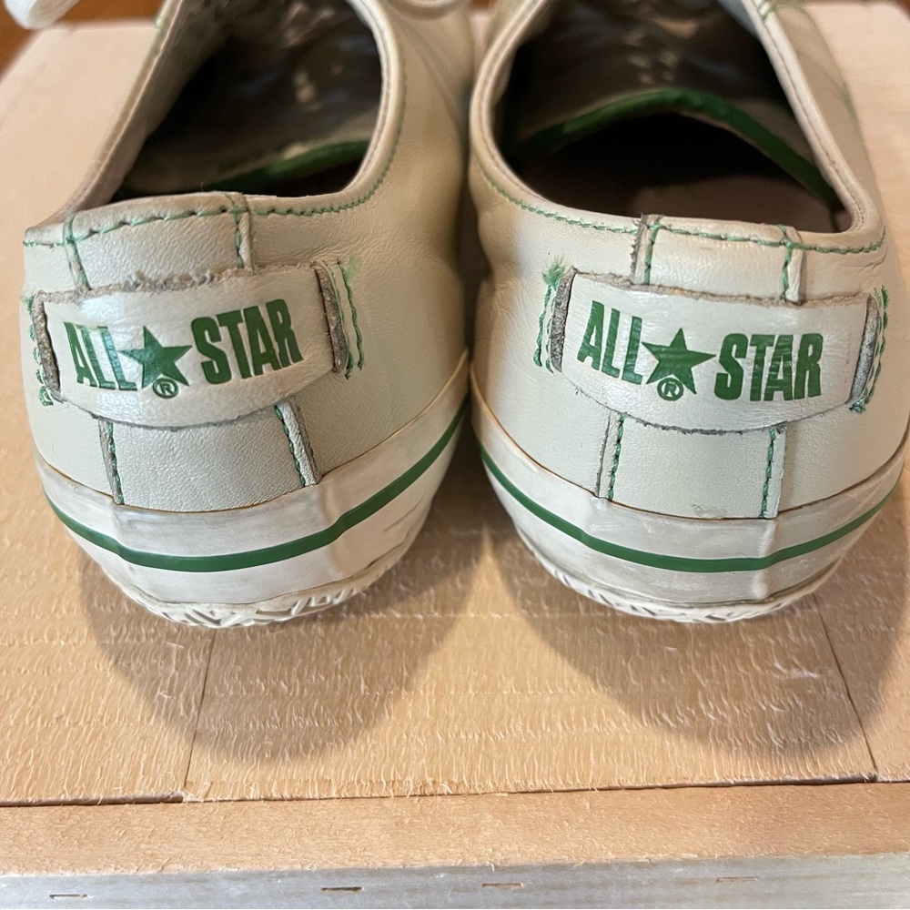 RARE FIND! CONVERSE Leather Low Top All-Stars